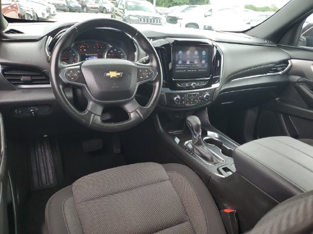 Used 2023 Chevrolet Traverse LT FWD image 10