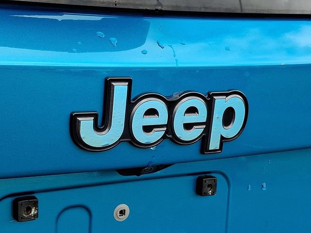 Used 2021 Jeep Renegade Latitude AWD/4WD image 28