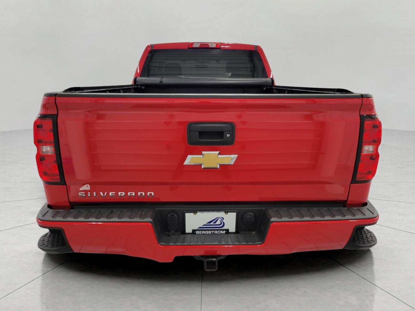 Used 2017 Chevrolet Silverado 1500 Custom w/ Custom Convenience Package AWD/4WD image 24