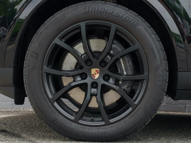 Certified 2026 Porsche Cayenne Coupe AWD/4WD image 12