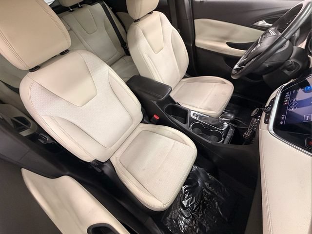 Used 2021 Buick Encore GX Select w/ Sport Touring Package FWD image 23
