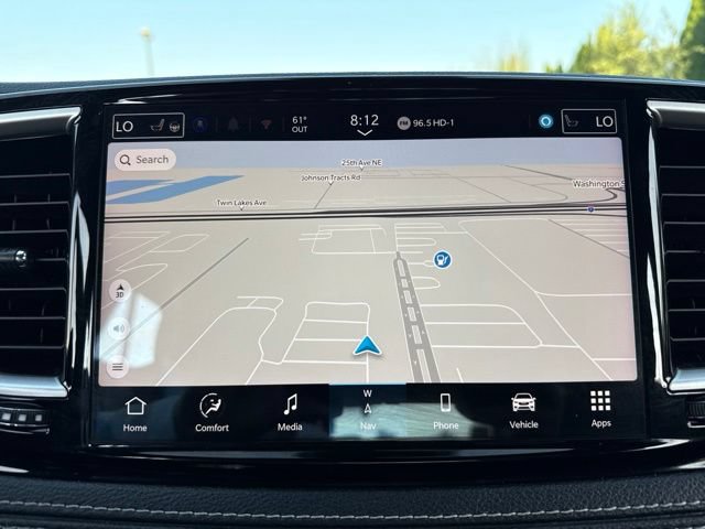 Used 2024 Chrysler Pacifica Limited FWD image 25