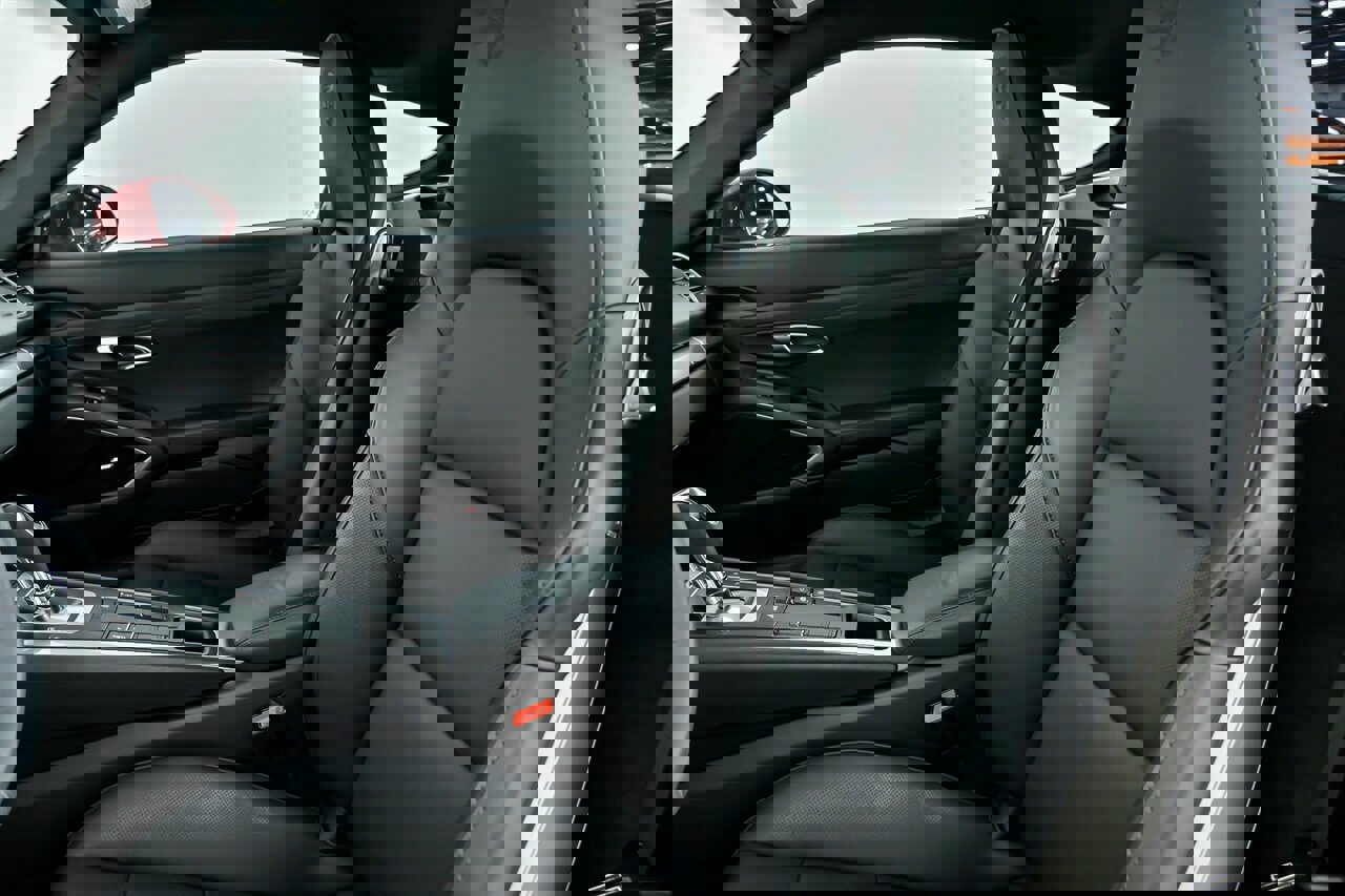 Used 2024 Porsche 718 Cayman image 20