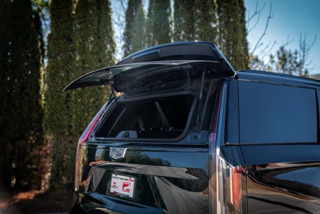 Used 2021 Cadillac Escalade Sport w/ Driver Assist Tech Package image 17