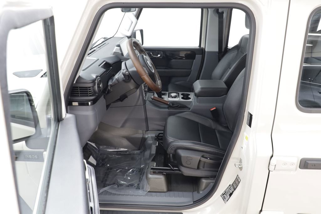 Used 2024 INEOS Grenadier Fieldmaster Edition image 6