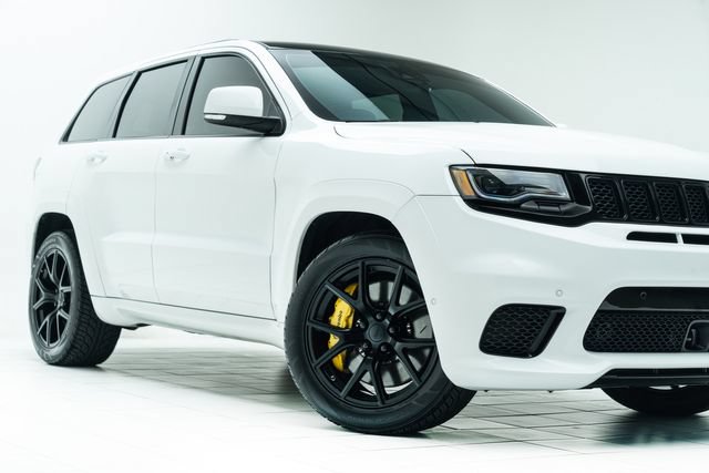 Used 2021 Jeep Grand Cherokee Trackhawk AWD/4WD image 3