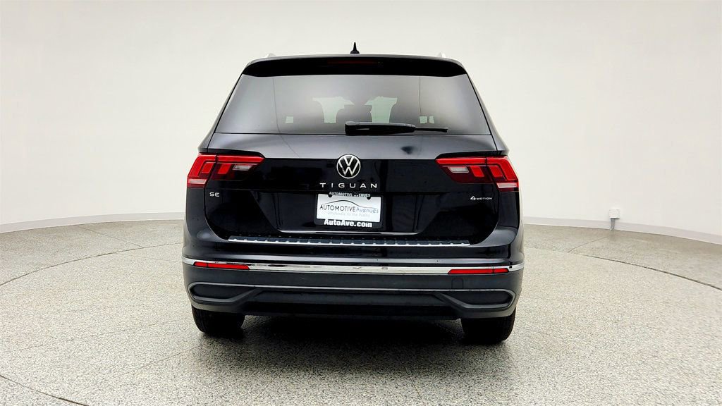 Used 2022 Volkswagen Tiguan SE image 6