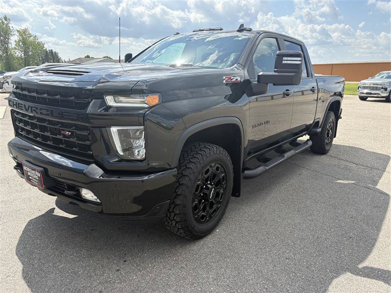 Used 2022 Chevrolet Silverado 3500 LTZ w/ LTZ Plus Package AWD/4WD image 2