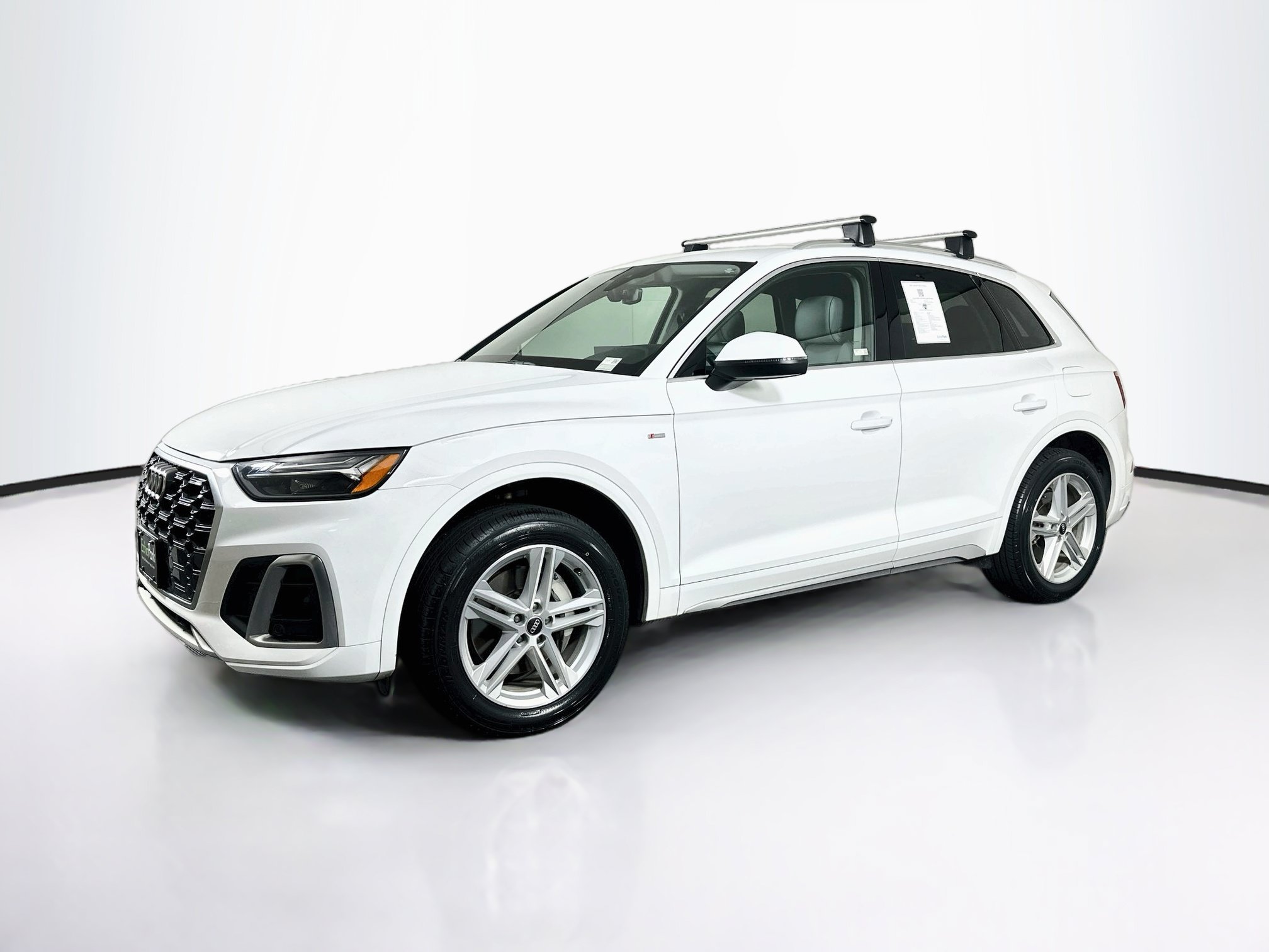 Used 2022 Audi Q5 e Premium AWD/4WD image 3