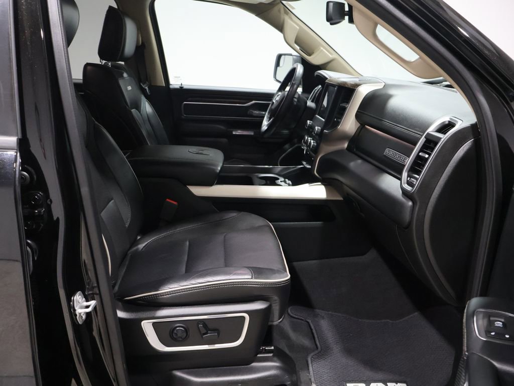 Used 2019 RAM 1500 Laramie image 24