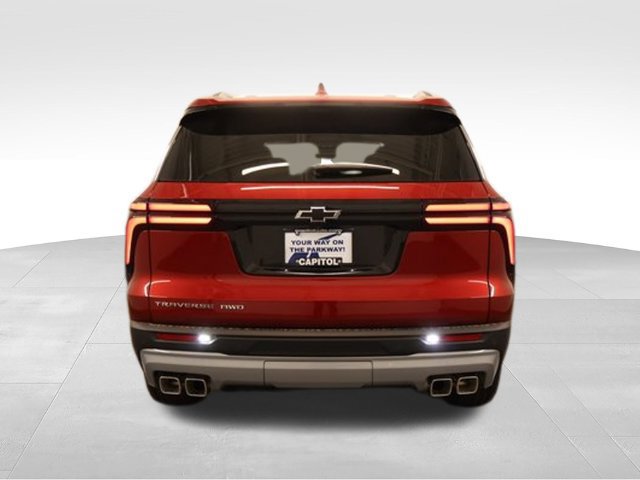 New 2026 Chevrolet Traverse LT w/ Driver Confidence Package AWD/4WD image 4