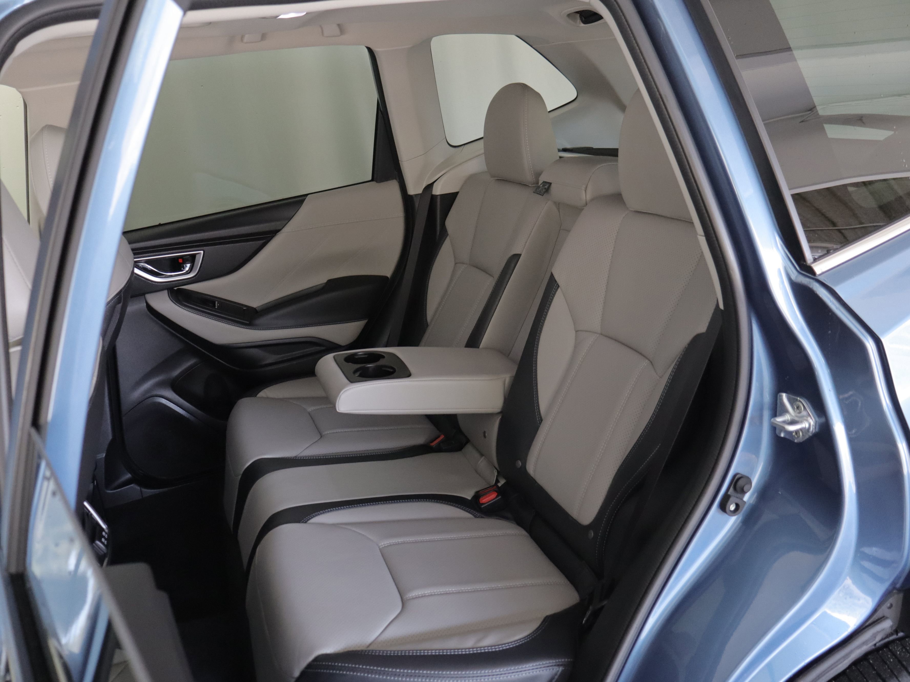 Used 2023 Subaru Forester Limited image 11