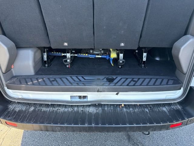 Used 2024 Ford Transit 350 XLT image 38