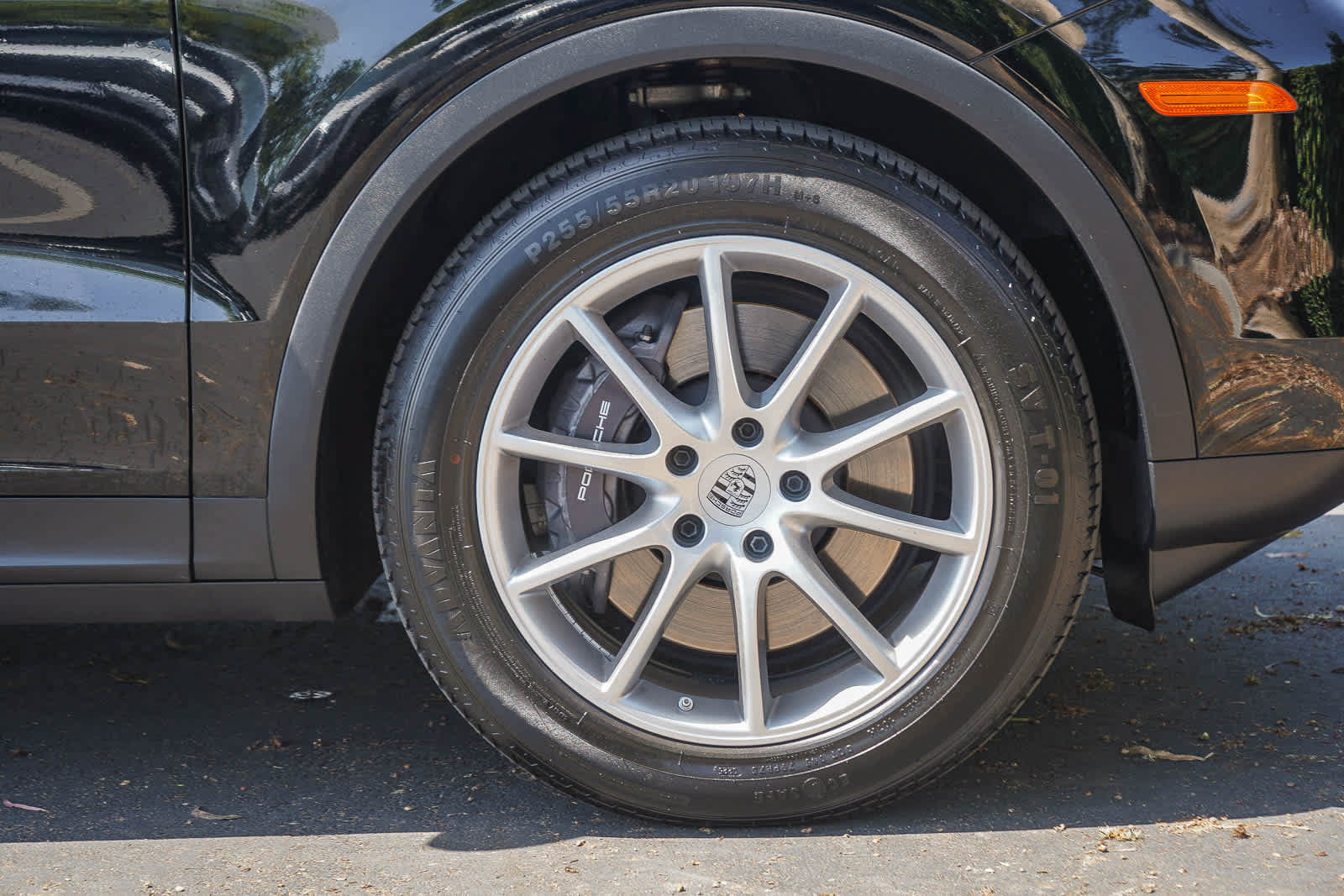 Used 2024 Porsche Cayenne AWD/4WD image 9