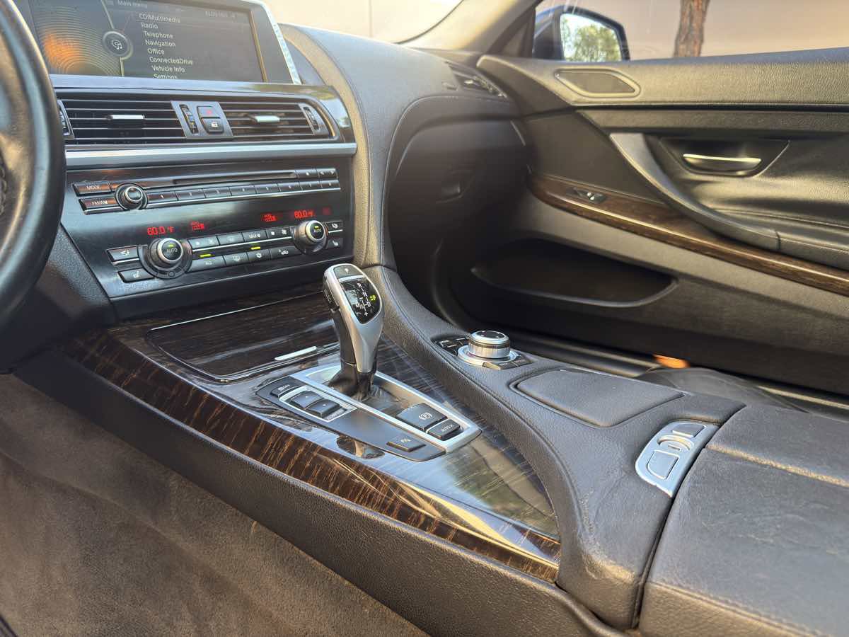 Used 2013 BMW 640i Coupe image 26
