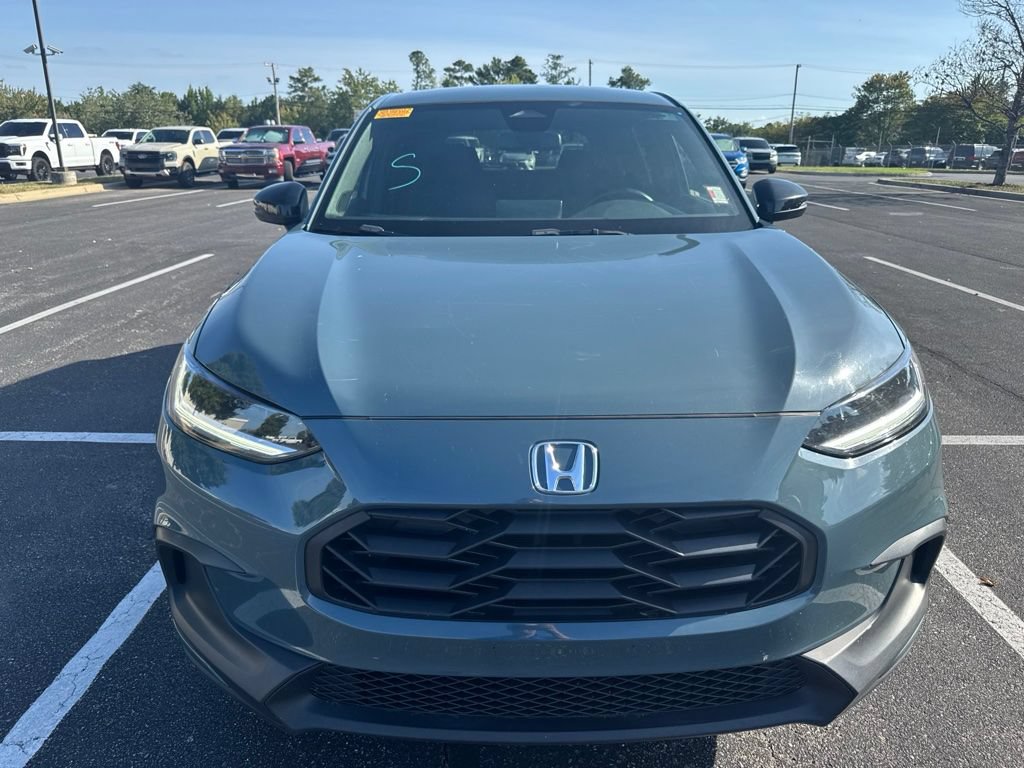 Used 2023 Honda HR-V Sport image 3