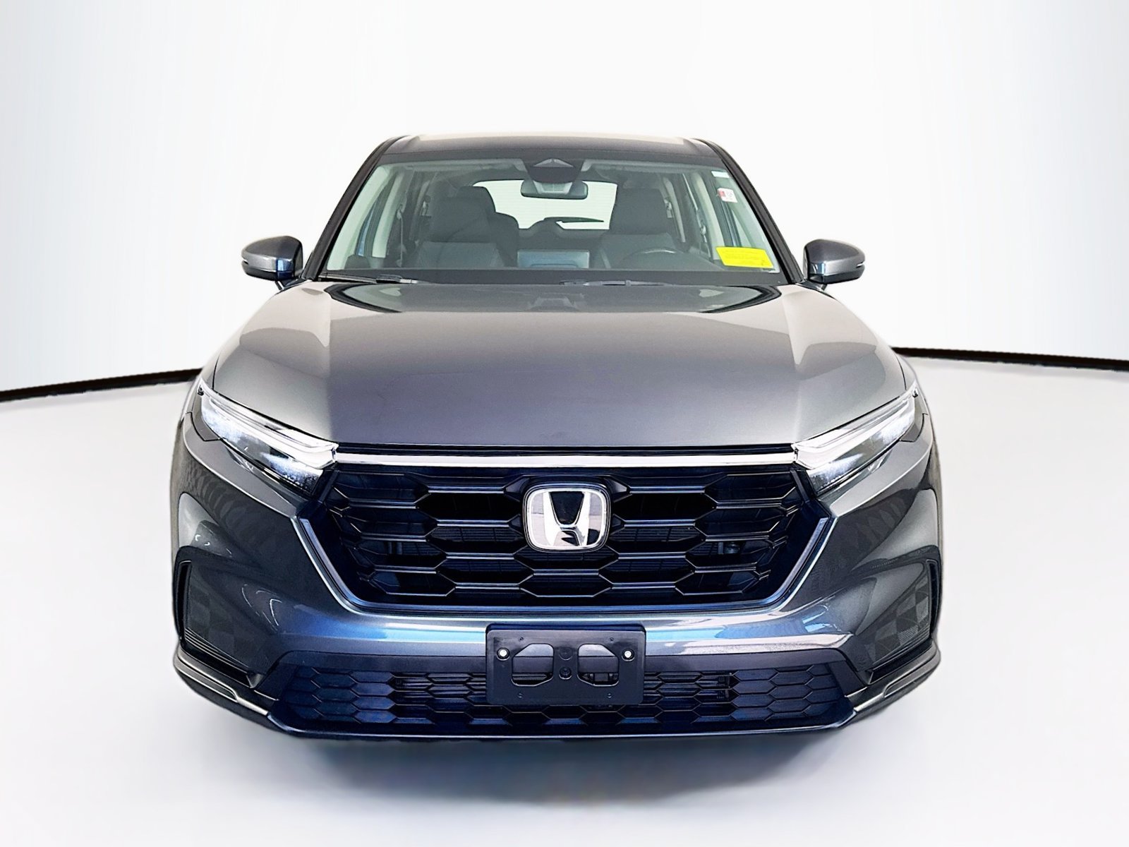 Used 2024 Honda CR-V LX image 2