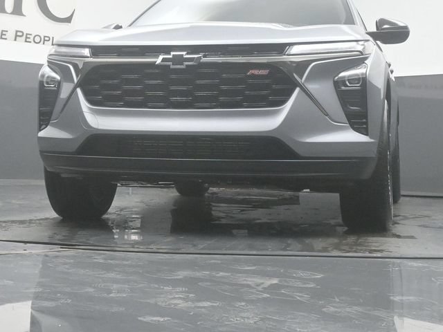 New 2026 Chevrolet Trax RS w/ Driver Confidence Package FWD image 34