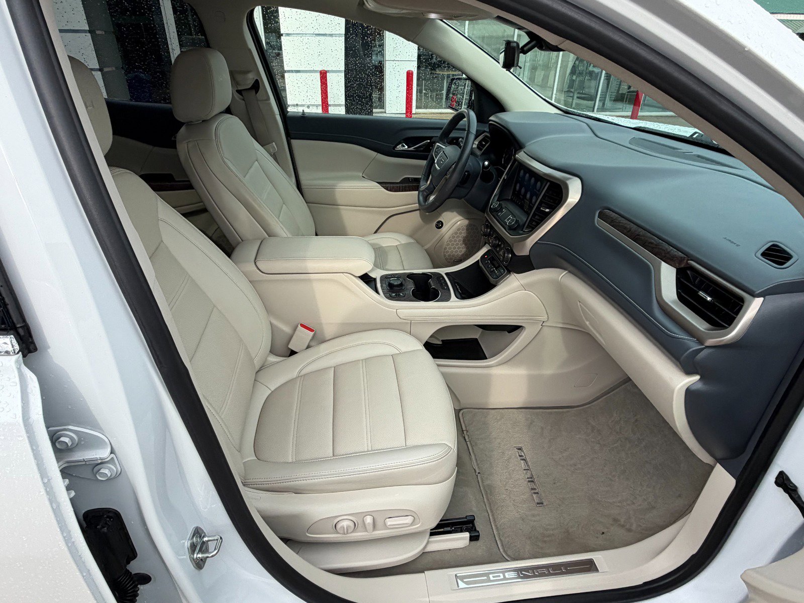 Certified 2021 GMC Acadia Denali w/ Denali Technology Package AWD/4WD image 33