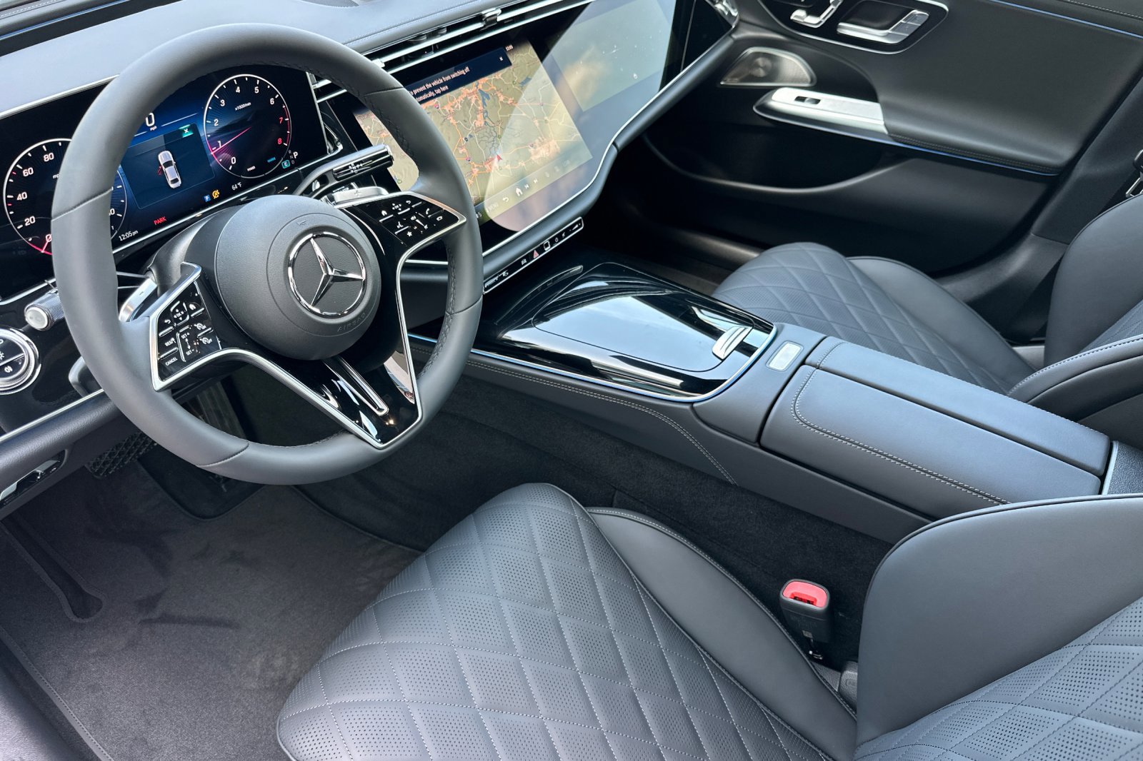 New 2025 Mercedes-Benz E 350 Sedan image 10