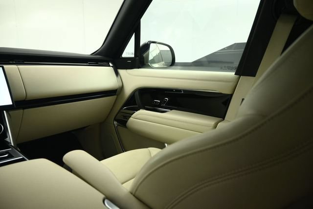 Used 2023 Land Rover Range Rover SE AWD/4WD image 43