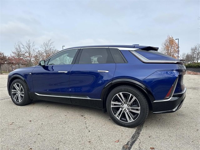 Certified 2024 Cadillac Lyriq Luxury image 3