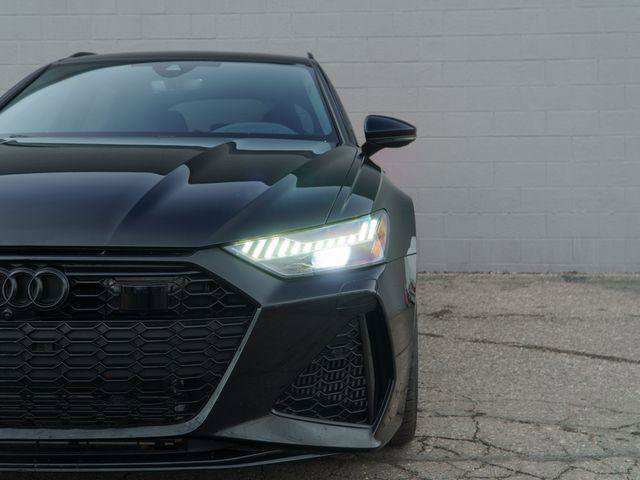 Certified 2025 Audi RS 6 performance AWD/4WD image 11
