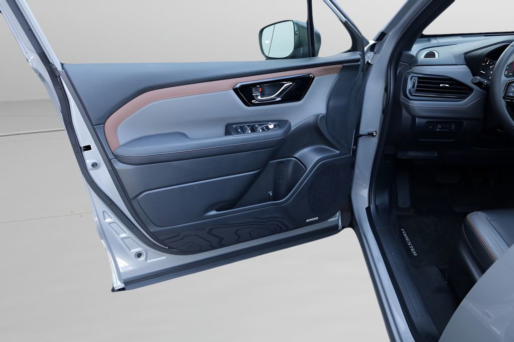 Used 2025 Subaru Forester Sport image 15