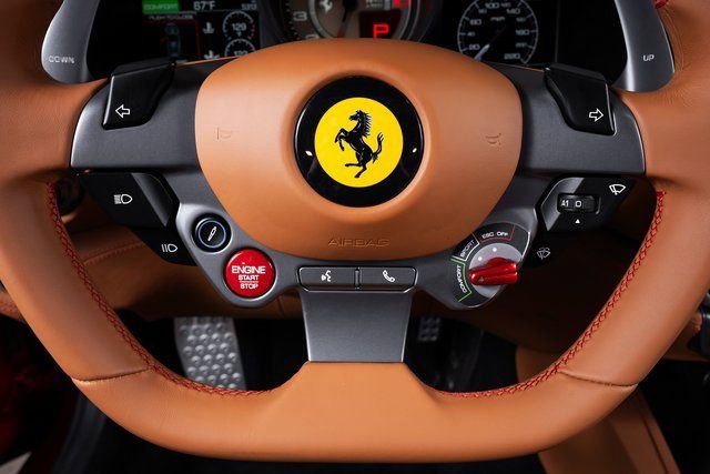 Certified 2019 Ferrari Portofino image 39