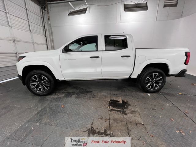 Used 2024 Chevrolet Colorado W/T w/ WT Convenience Package II image 5