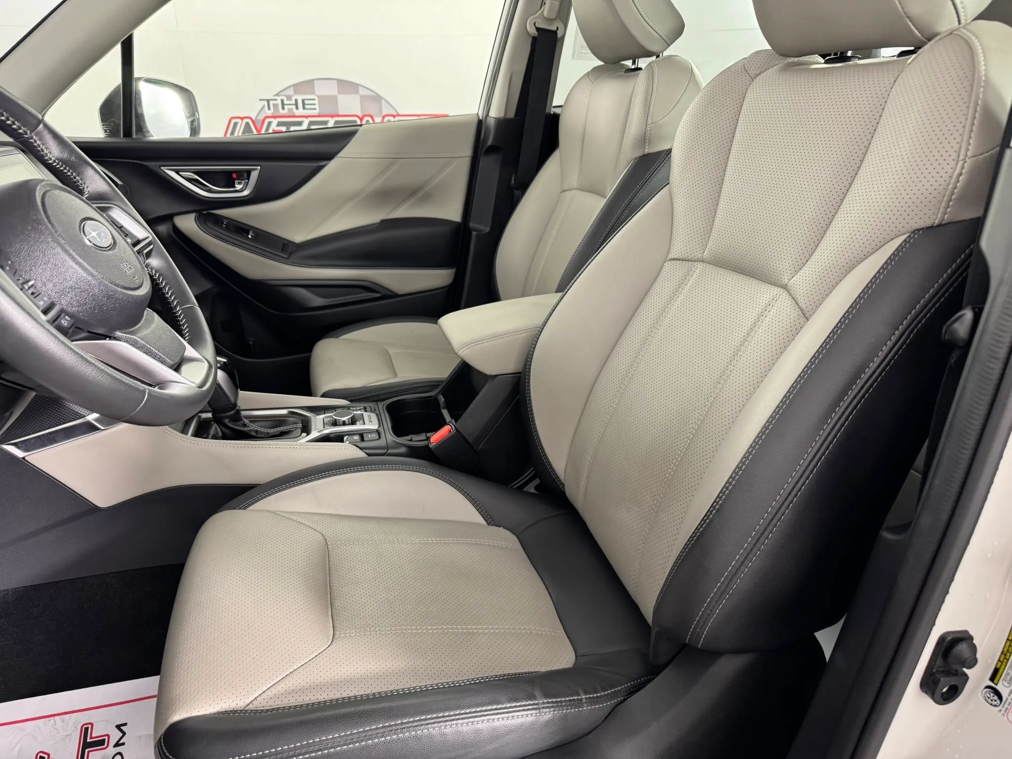 Used 2024 Subaru Forester Limited AWD/4WD image 34