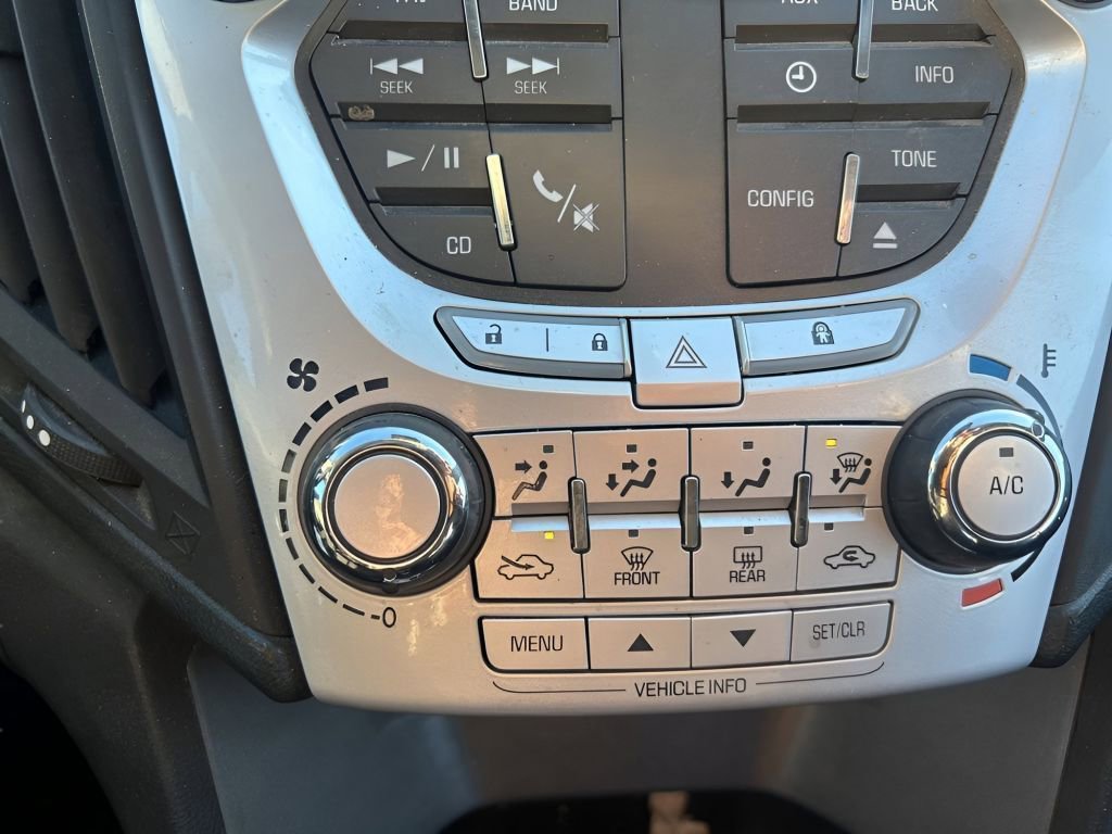 Used 2013 Chevrolet Equinox LS image 26