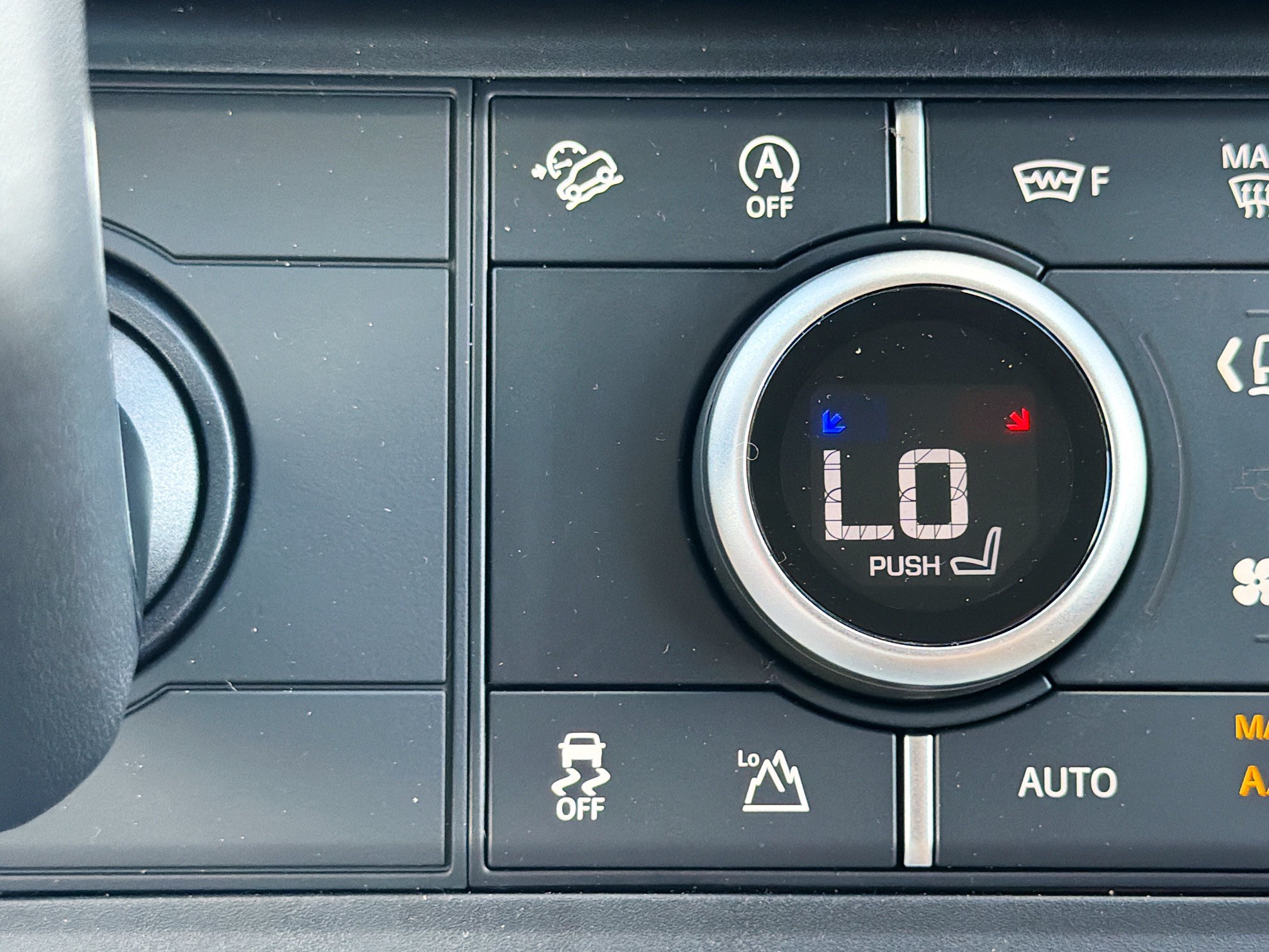 New 2026 Land Rover Defender 110 S AWD/4WD image 29