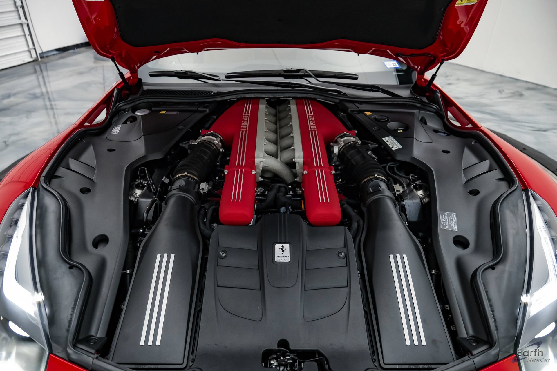 Used 2017 Ferrari F12 Berlinetta RWD image 66