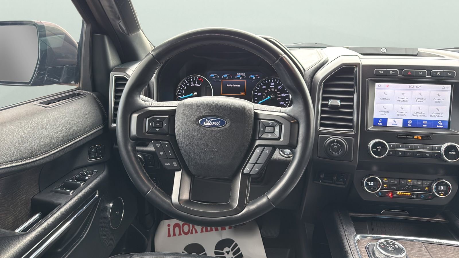 Used 2020 Ford Expedition Limited w/ Texas Edition Package AWD/4WD image 12