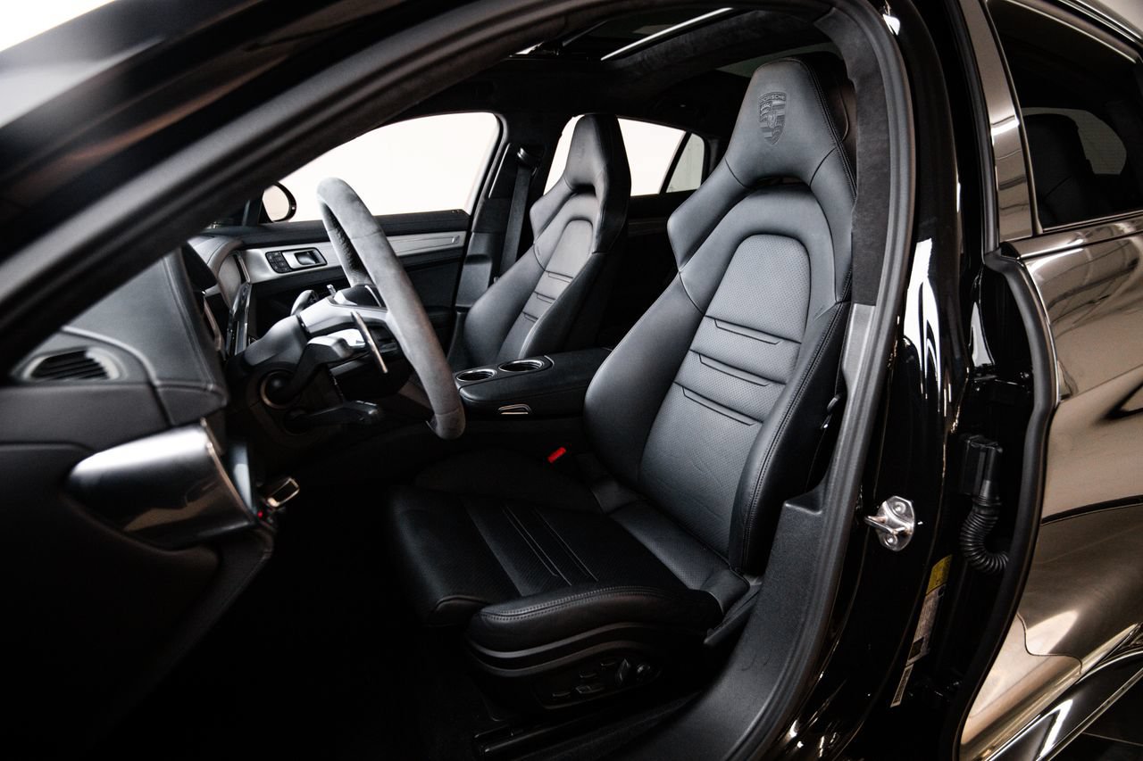 Certified 2023 Porsche Panamera GTS AWD/4WD image 5