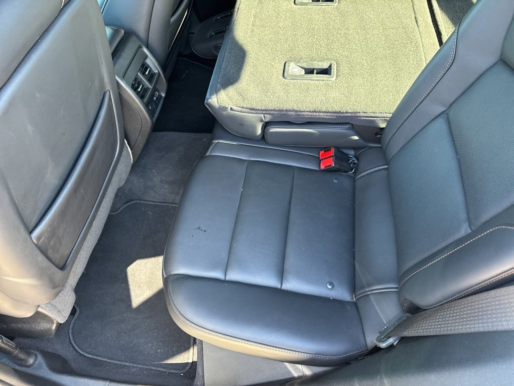 Used 2022 Cadillac XT4 Sport image 16