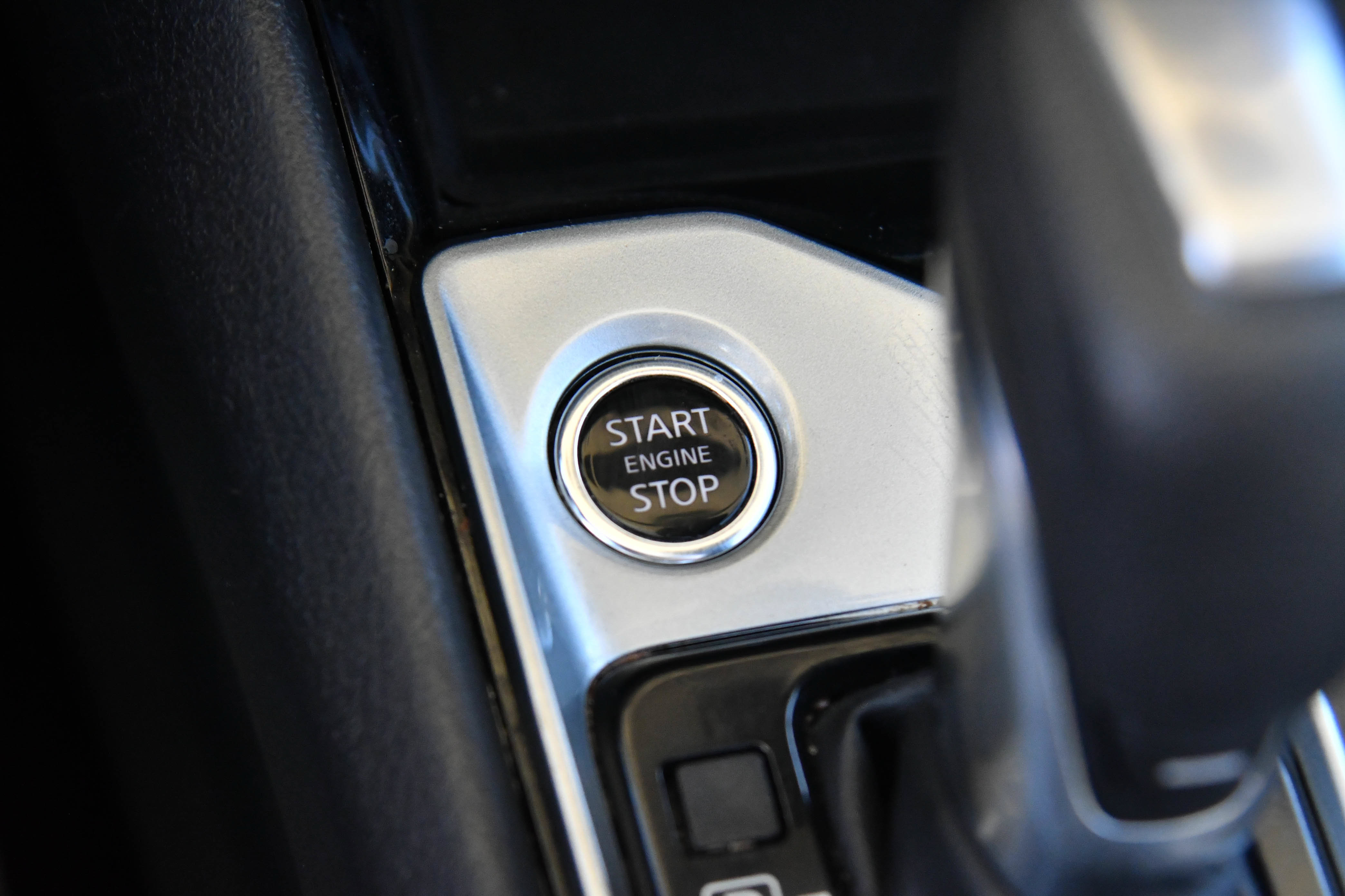 Used 2024 Nissan Altima 2.5 SV FWD image 24