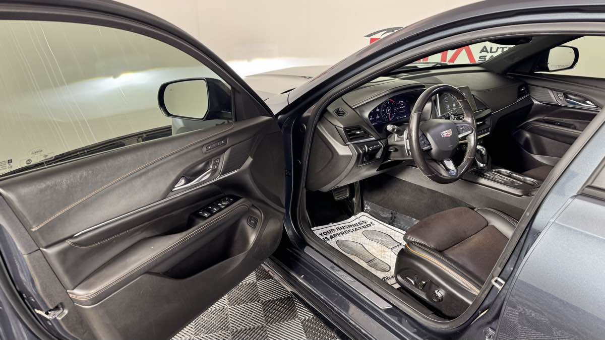 Used 2022 Cadillac CT4 Sport w/ Technology Package RWD image 12