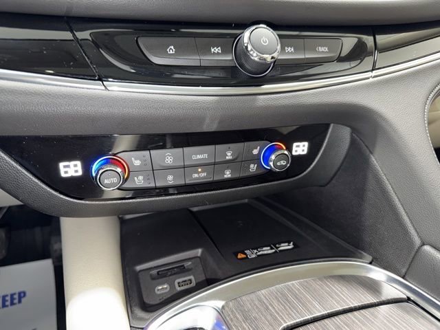 Used 2023 Buick Enclave Avenir w/ Avenir Technology Package image 25