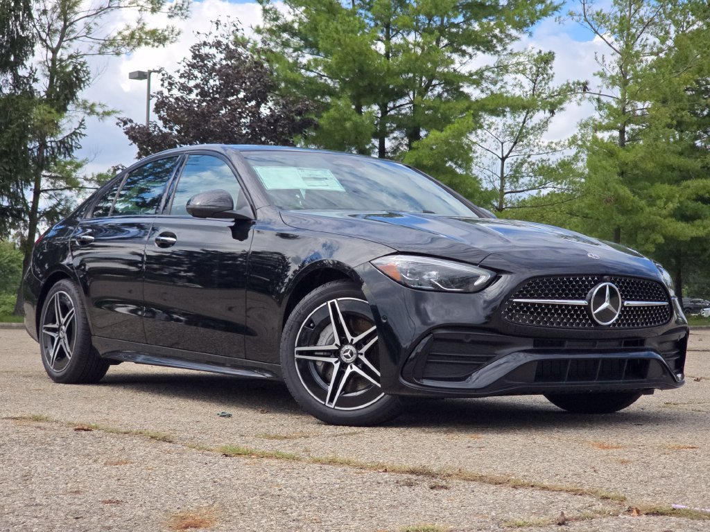 New 2026 Mercedes-Benz C 300 4MATIC Sedan image 2