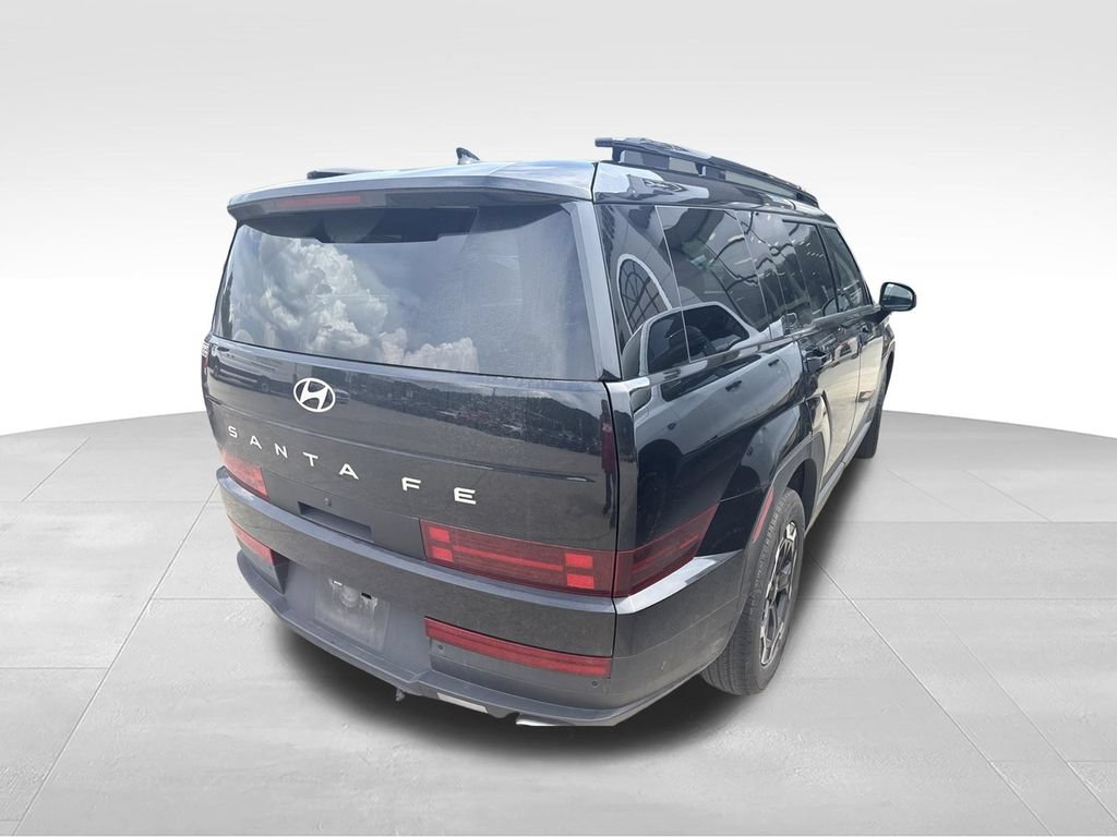 Used 2024 Hyundai Santa Fe SEL FWD image 6