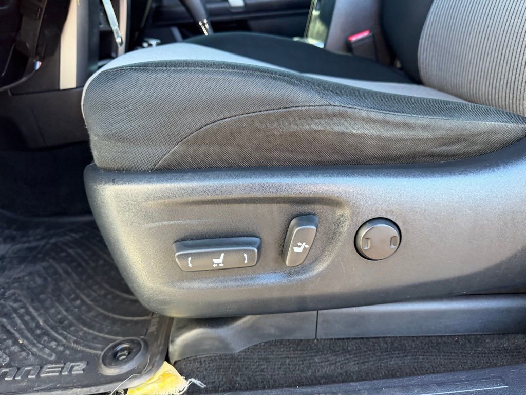 Used 2017 Toyota 4Runner SR5 image 14