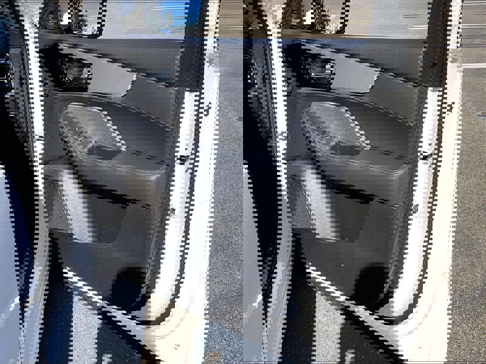 Used 2025 Acura MDX FWD w/ Technology Package image 26