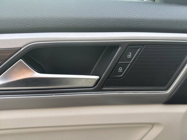 Used 2019 Volkswagen Atlas SEL image 20