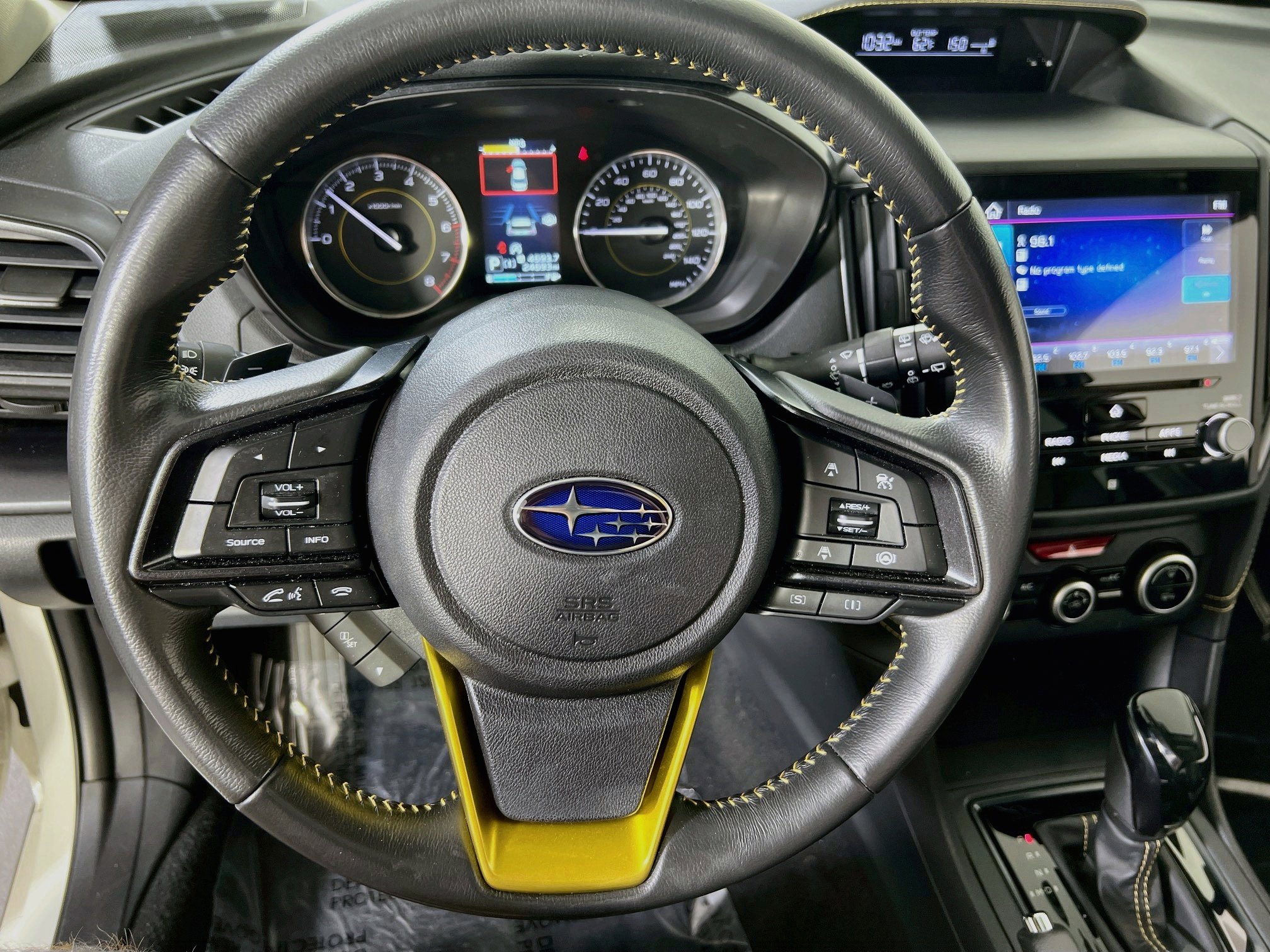 Used 2022 Subaru Crosstrek 2.5i Sport w/ Moonroof Package AWD/4WD image 11