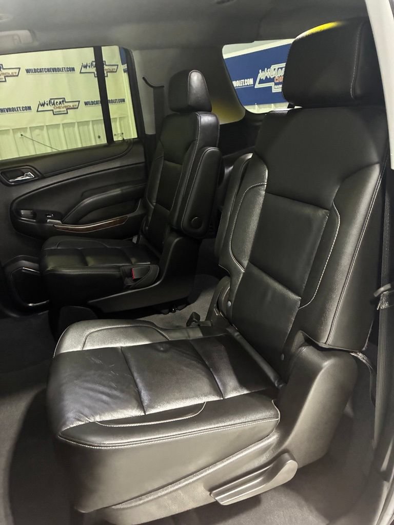 Used 2020 Chevrolet Suburban LT AWD/4WD image 29