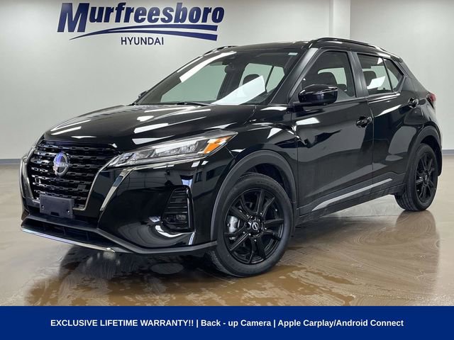 Used 2024 Nissan Kicks SR image 1