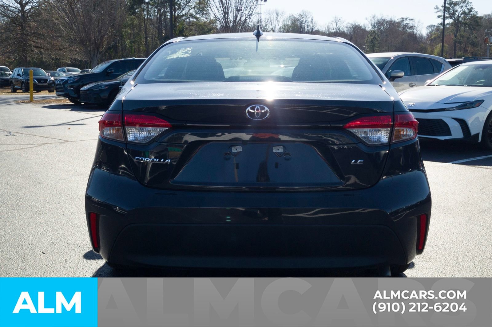 Used 2025 Toyota Corolla LE image 6