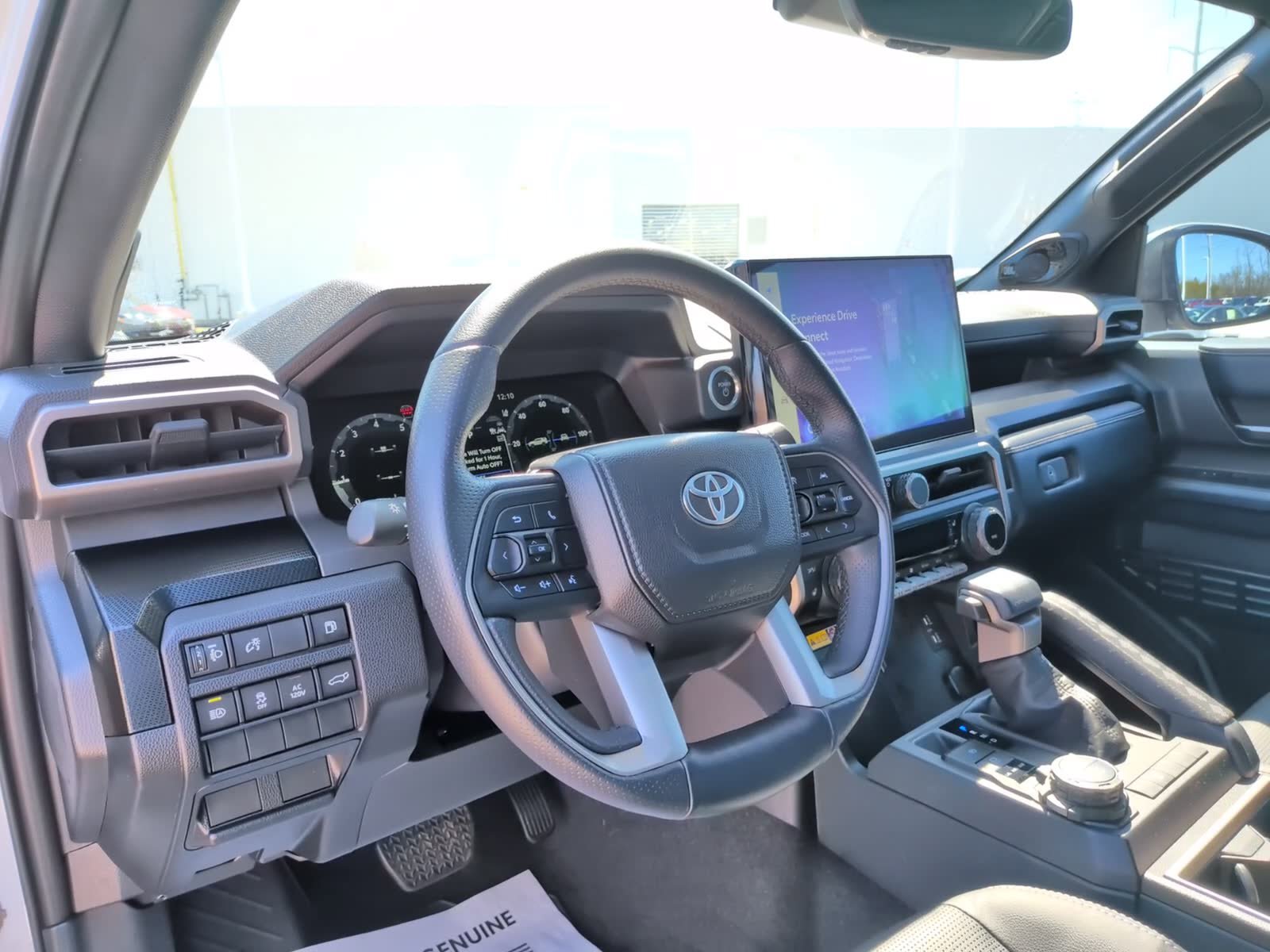 Used 2025 Toyota 4Runner Limited image 30